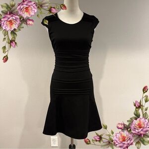 Jennifer Lopez Elegant cap sleeve Black mini Dress size 2